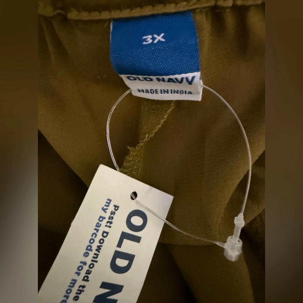 OLD NAVY HIGH WAISTED SATIN JOGGER CARGO PANTS Utility Green NWT Sz 3X - Picture 3 of 6